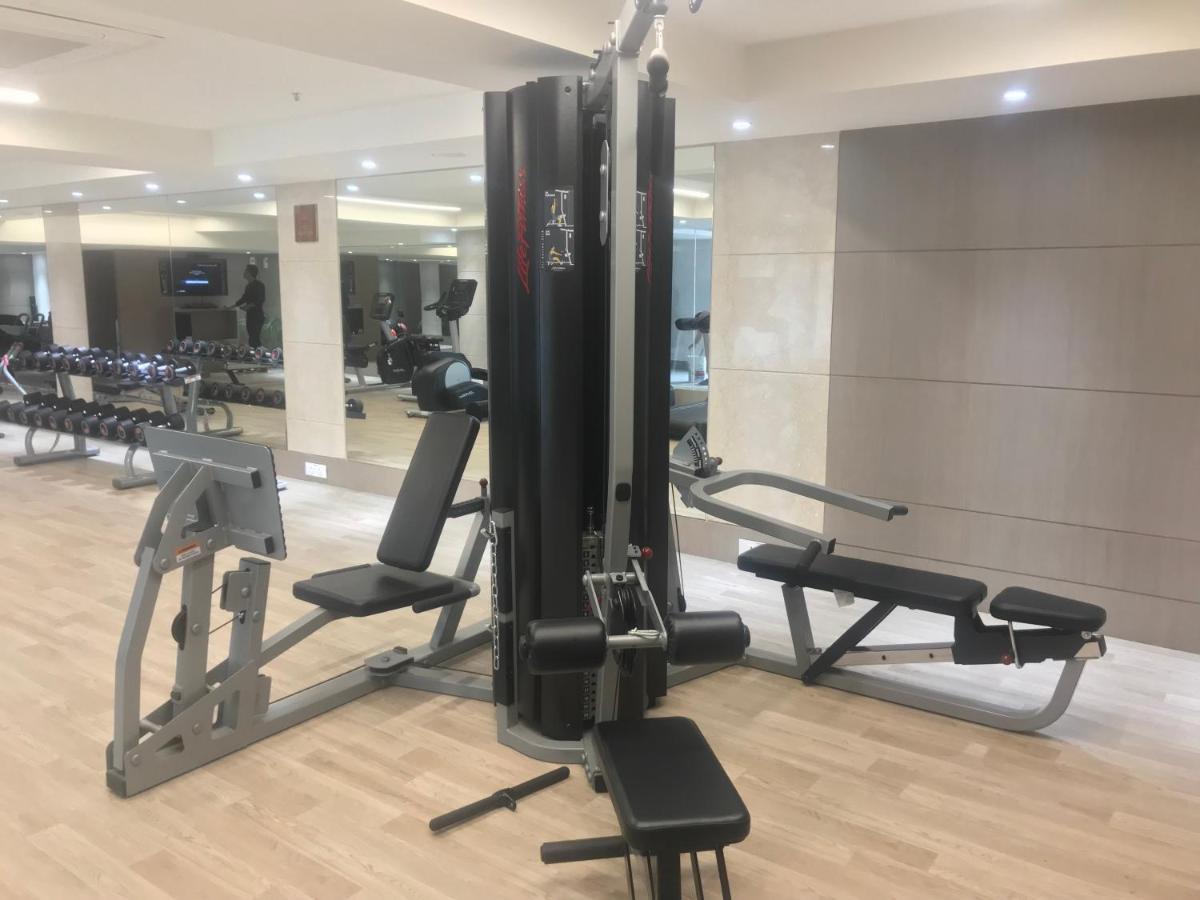 Ramada Plaza By Wyndham Lucknow Hotell Eksteriør bilde