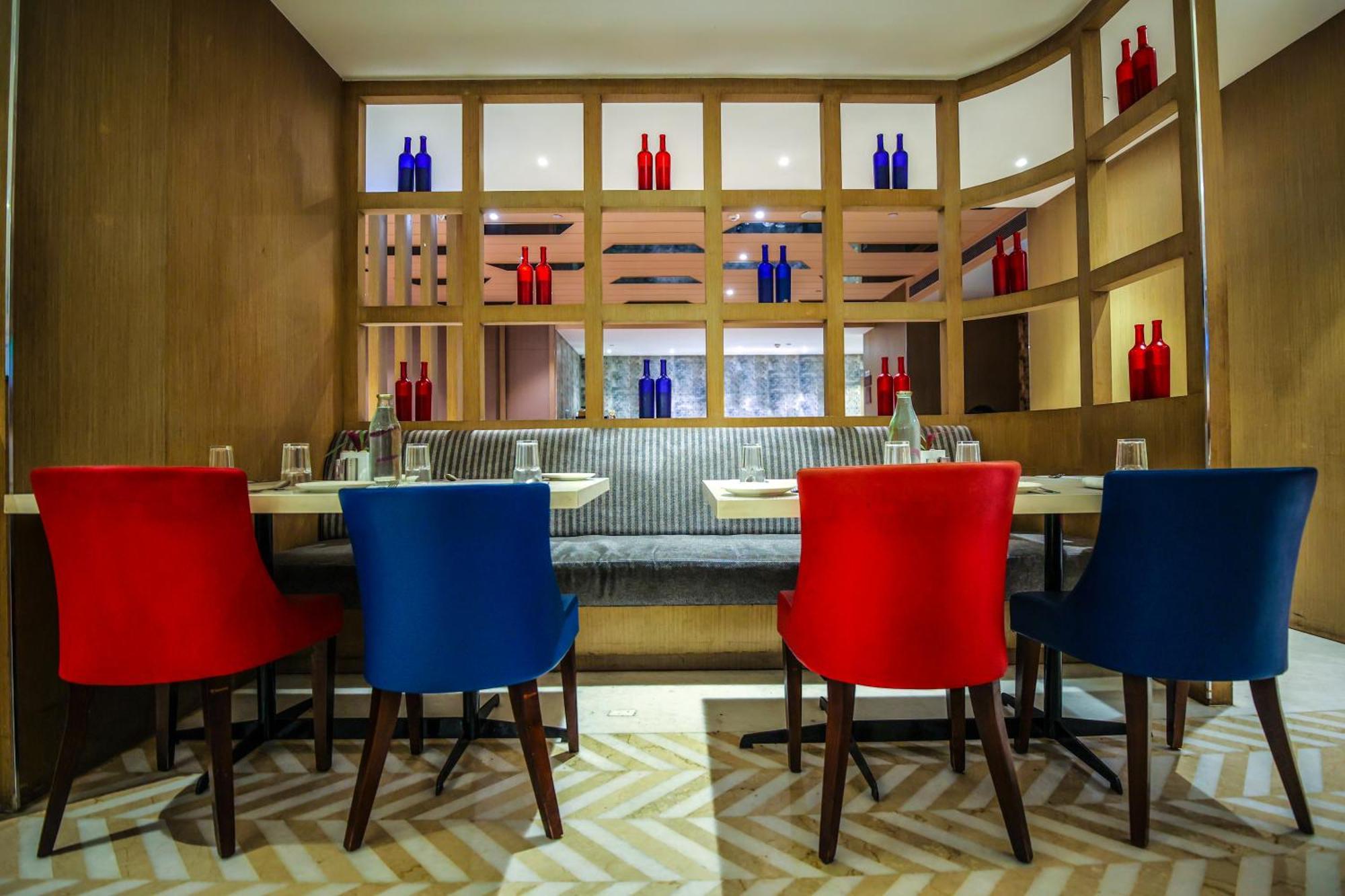 Ramada Plaza By Wyndham Lucknow Hotell Eksteriør bilde